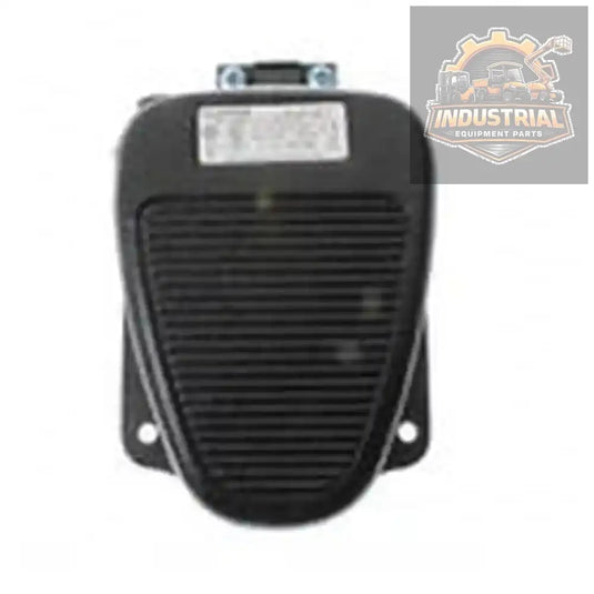 Genie foot switch without harness, SPDT type, compatible with S40/45, S60/65, Z45/25, and Z60/34 garage door openers