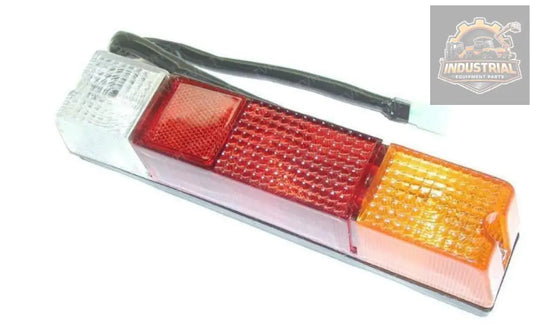 TOYOTA FORKLIFT 56620-23000 REAR TAIL LIGHT 220MM LONG WIRE CONNECTOR - REAR TAIL LIGHT ASSEMBLY WITH